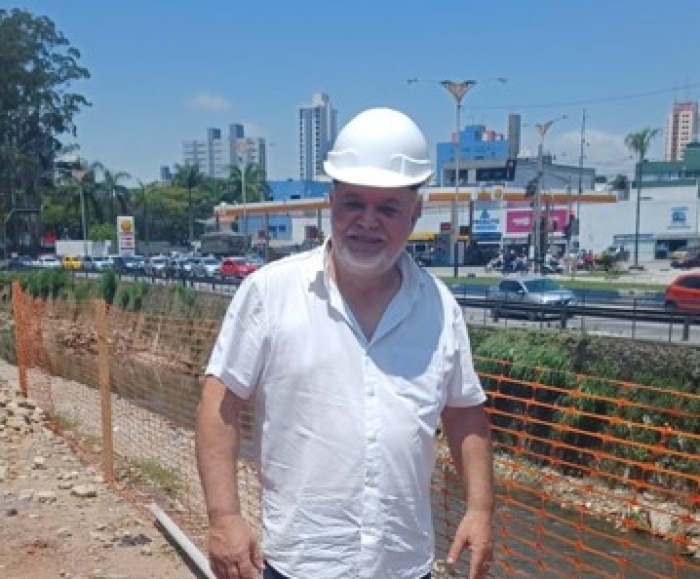 Vereador Simão acompanha obras de contenção de encostas e drenagens em Mauá