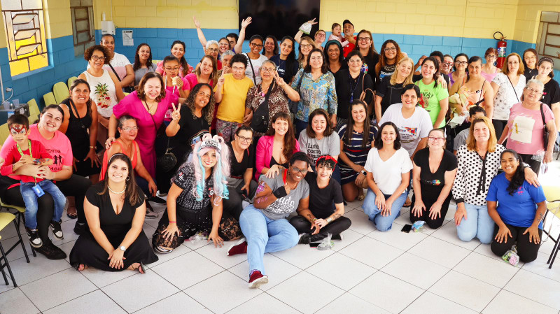 Cerca de 60 mães participaram de encontro