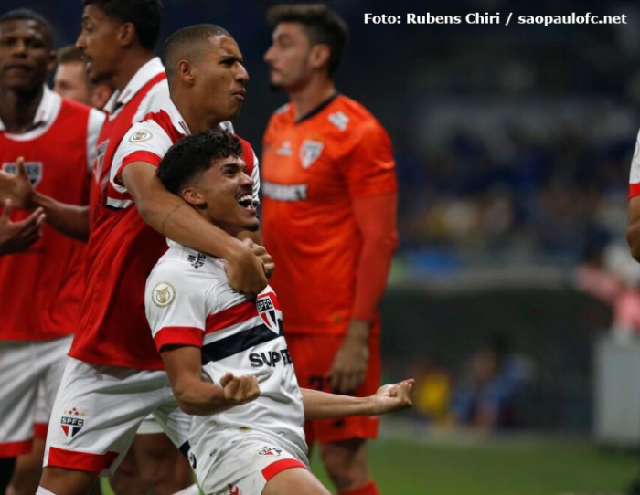 São Paulo vence o Cruzeiro fora de casa pelo Campeonato Brasileiro