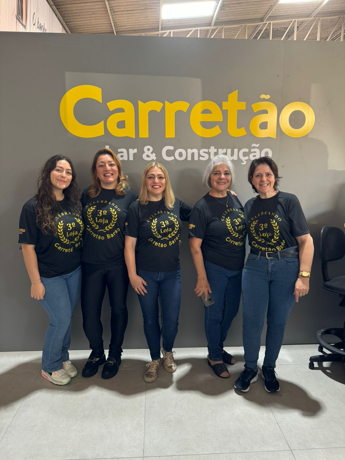 Luna, Kátia, Kelly, Claudete e Carla Campanharo