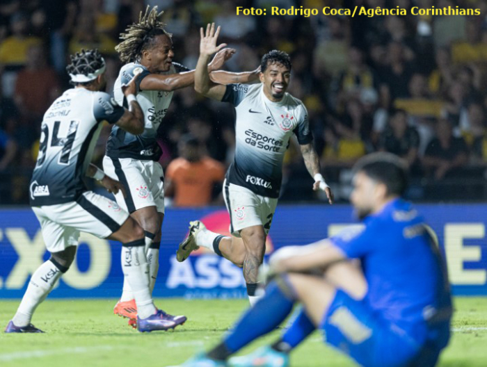 Corinthians vence o Criciúma de virada pelo Campeonato Brasileiro