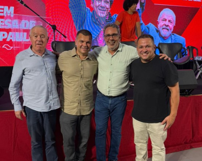 Zé Luiz Cassimiro prestigia evento de pré-candidatura de Fernando Haddad ao Governo de São Paulo Zé Luiz Cassimiro prestigia evento de pré-candidatura de Fernando Haddad ao Governo de São Paulo