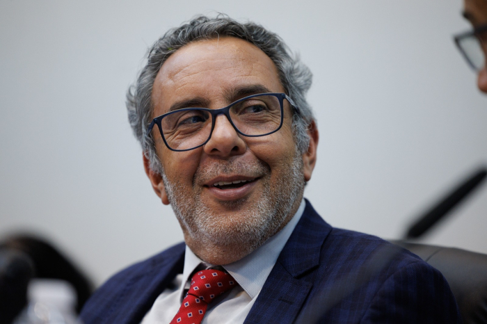 Deputado Rômulo Fernandes propõe política estadual para combater violência nas escolas em São Paulo