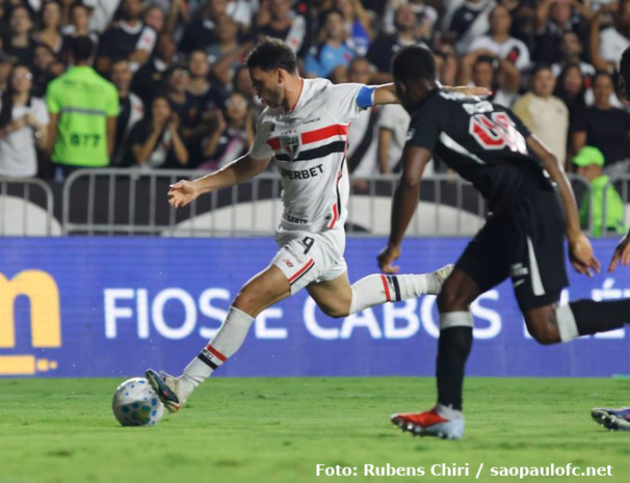 São Paulo perde para o Vasco de virada pelo Campeonato Brasileiro