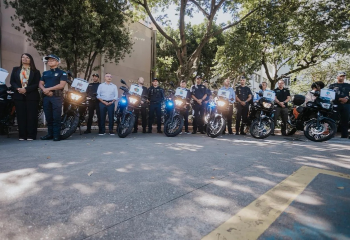 Consórcio ABC entrega novas motos às GCMs da região por meio do programa “ABC + Seguro” Consórcio ABC entrega novas motos às GCMs da região por meio do programa “ABC + Seguro”