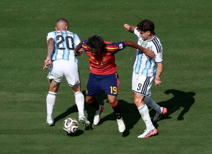 Espanha vence a Argentina na prorrogação e conquista o bicampeonato da Copa do Mundo