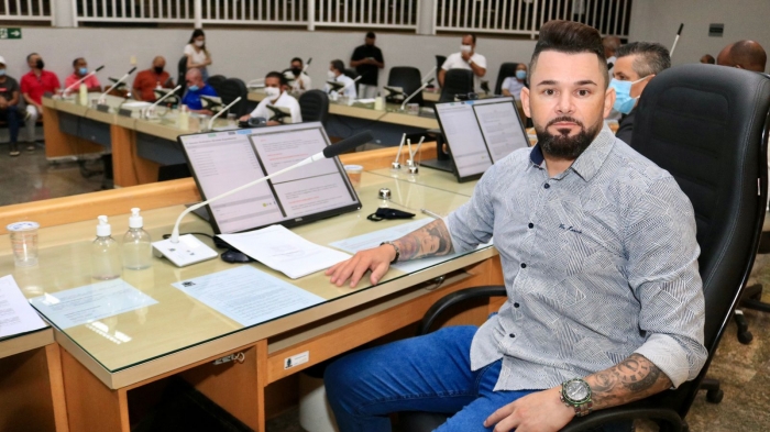 Zé Carlos Nova Era defende políticas públicas para moradores em situação de rua