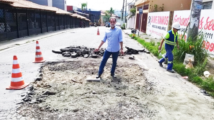 Vereador Eugênio Rufino tem pedido de operação tapa-buraco atendido no Parque São Vicente