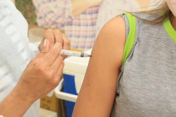 Mauá vacina contra a Covid-19 e a gripe em três endereços no fim de semana