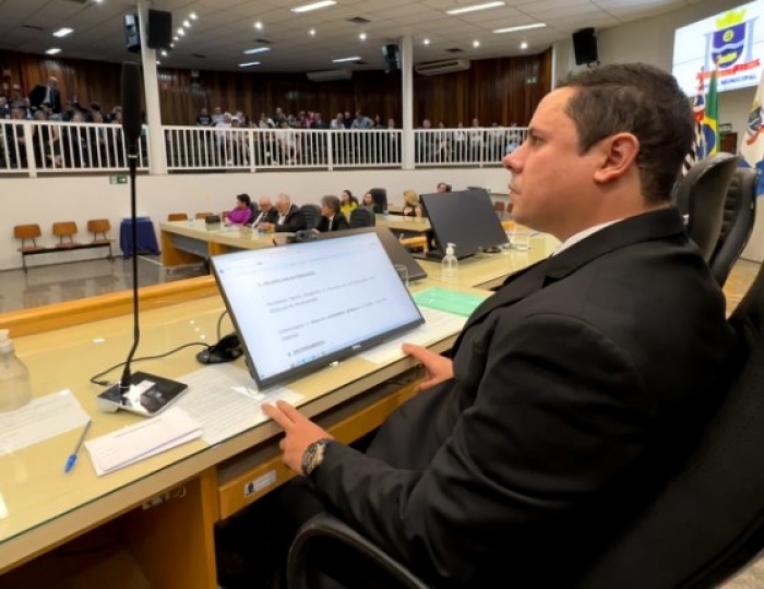 Vereador Renan Pessoa preside sessões solenes em homenagem ao Dia do Advogado e ao Dia do Maçom 